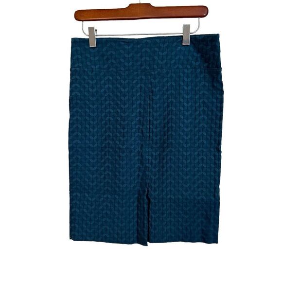Margaret M Slimming Pencil Skirt-Aquamarine Chevron Design Size‎ Medium - Picture 2 of 10